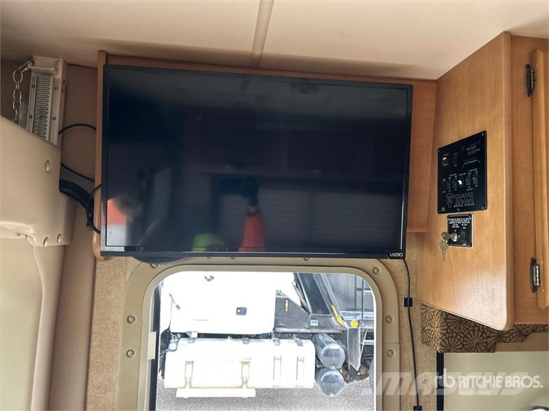 Thor Vegas 25.2 Motor Home Avtodomi in počitniške prikolice