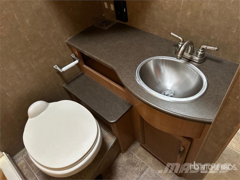 Thor Vegas 25.2 Motor Home Avtodomi in počitniške prikolice