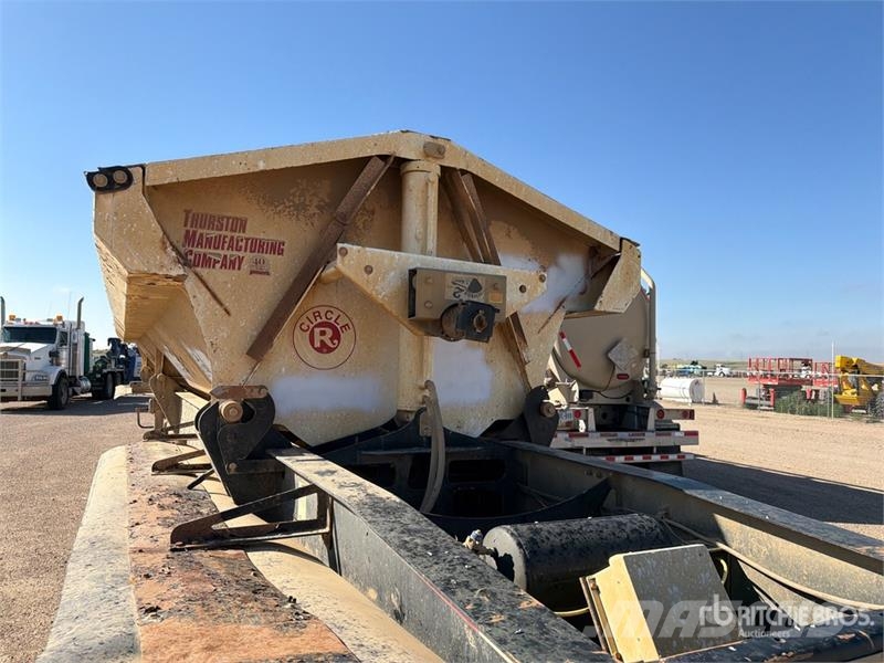 Thurston SS423 42 ft Tri/A Side Dump Trailer Przyczepy wywrotki