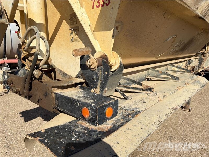Thurston SS423 42 ft Tri/A Side Dump Trailer Przyczepy wywrotki