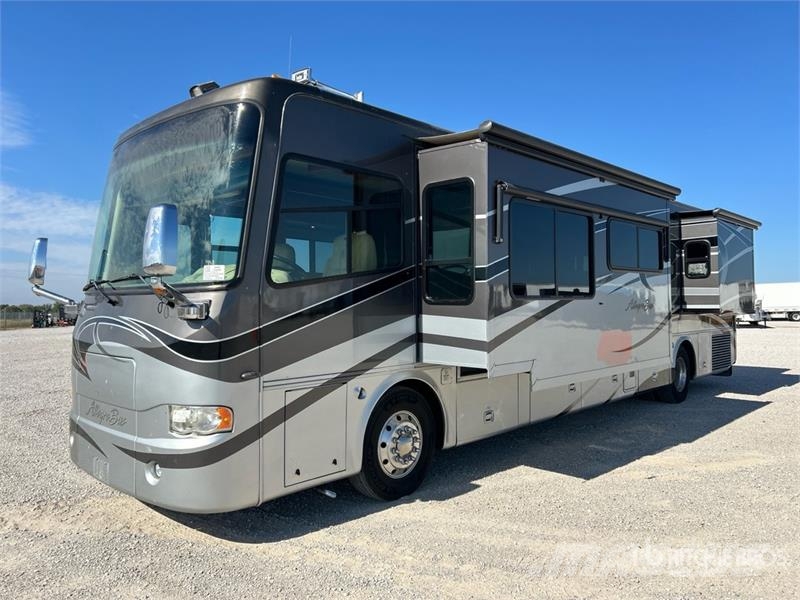 Tiffin Allegro Bus 40 QSP Motor Home 露營車和有篷卡車