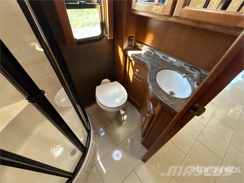 Tiffin Allegro Red 33AA Motor Home Motorhomes and caravans