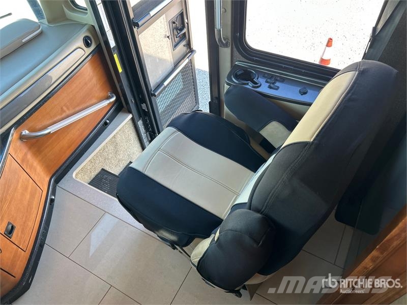 Tiffin Allegro Red 33AA Motor Home Motorhomes and caravans