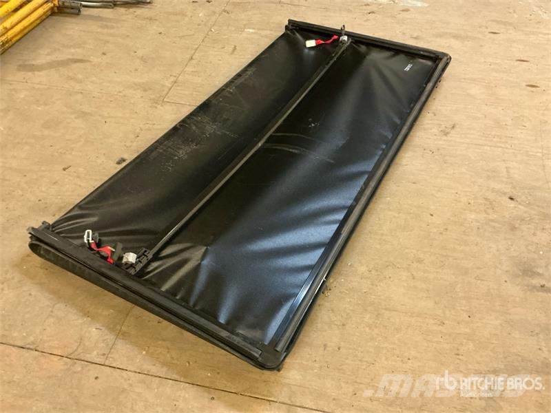  Tonneau cover - Fits Truck 其他組件