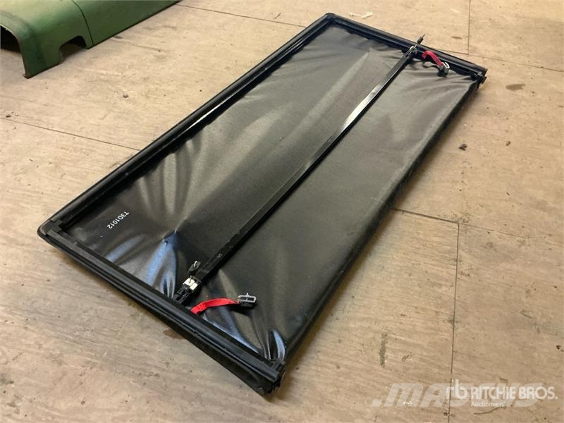 Tonneau cover - Fits Truck 其他組件