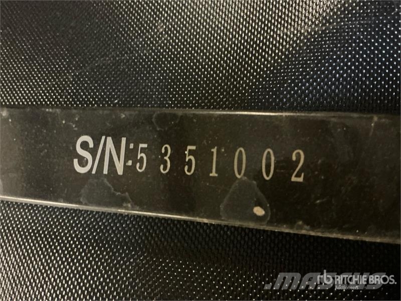  Tonneau cover - Fits Truck 其他組件
