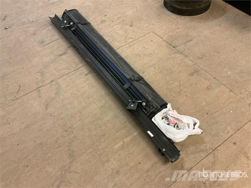  Tonneau Cover - Fits Truck 其他組件