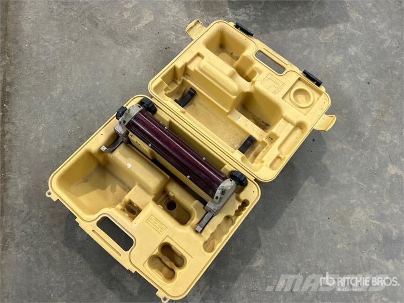 Topcon LS-B110 Laser Sensor الأدوات ومعدات الأتمتة والقياس