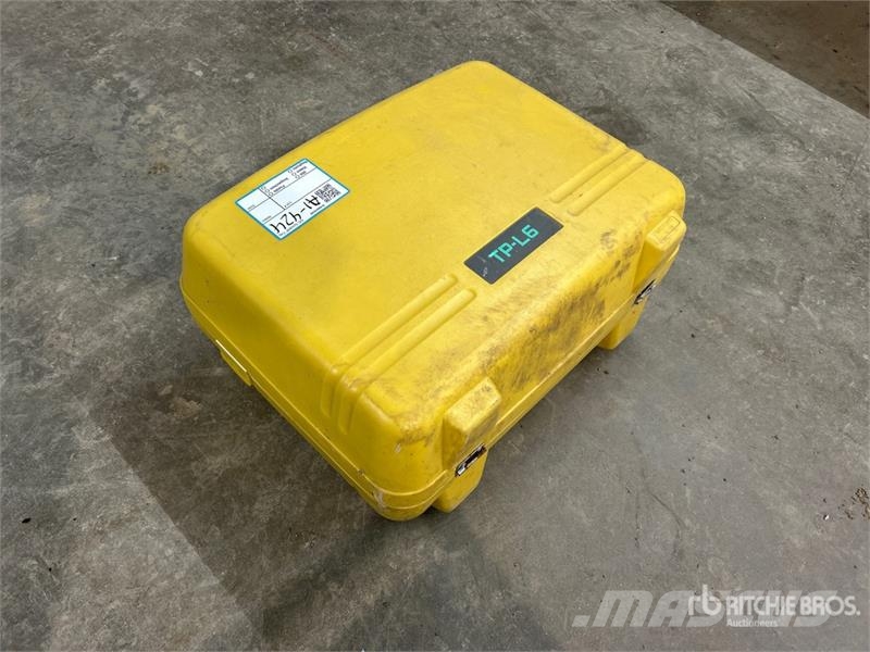 Topcon TP-L6 Pipe Laser الأدوات ومعدات الأتمتة والقياس