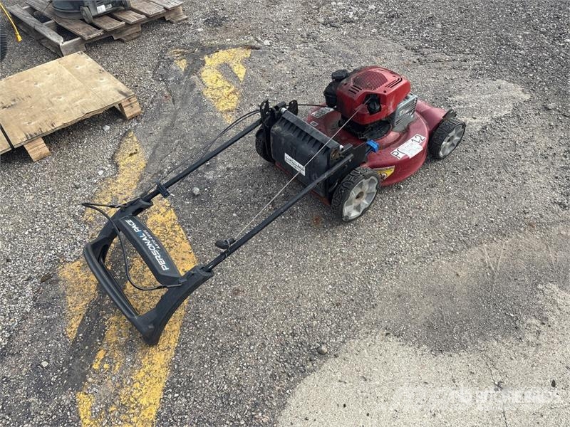 Toro 21465 Walk-Behind Lawn Mower Riding mowers