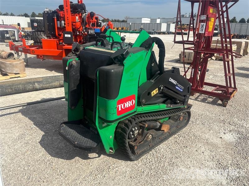 Toro 22327G Mini DINGO TX-1000 Compact Track Loader Smykem řízené nakladače
