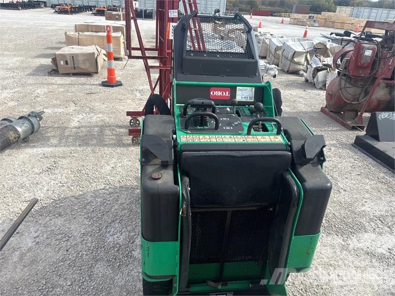 Toro 22327G Mini DINGO TX-1000 Compact Track Loader Smykem řízené nakladače