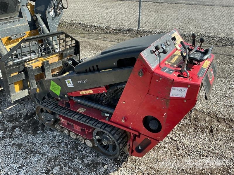 Toro 22342HD Mini Compact Track Loader لوادر انزلاقية التوجيه