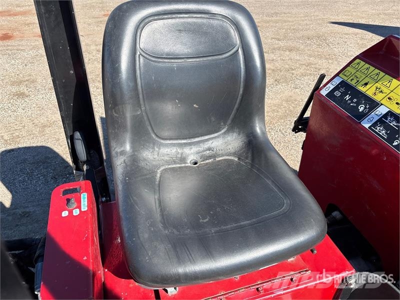 Toro Pro Sneak 360 4x4 Trencher Cable Plow 其他