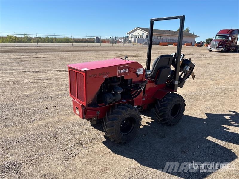 Toro Pro Sneak 360 4x4 Trencher Cable Plow 其他