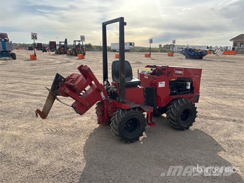 Toro Sneak Peak 360 4x4 Trencher Cable Plow Construction - Others