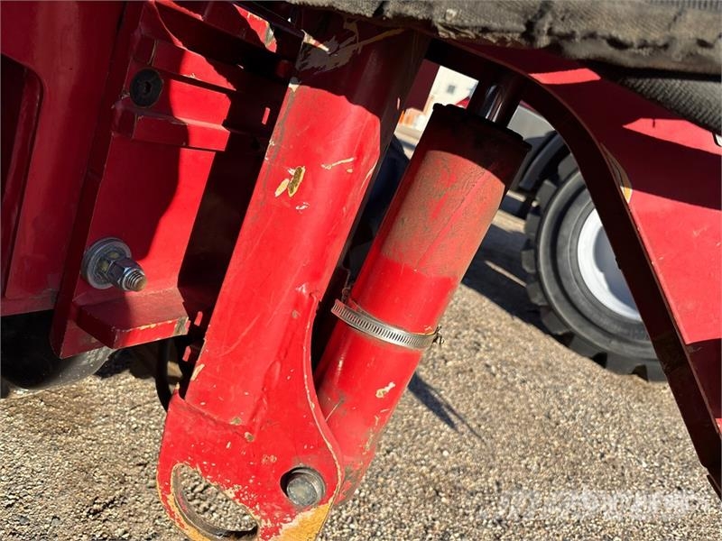 Toro Sneak Peak 360 4x4 Trencher Cable Plow Ostalo za građevinarstvo