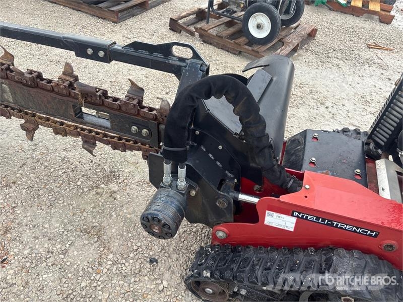 Toro TRX-250 Walk Behind Trencher Sleuvengravers