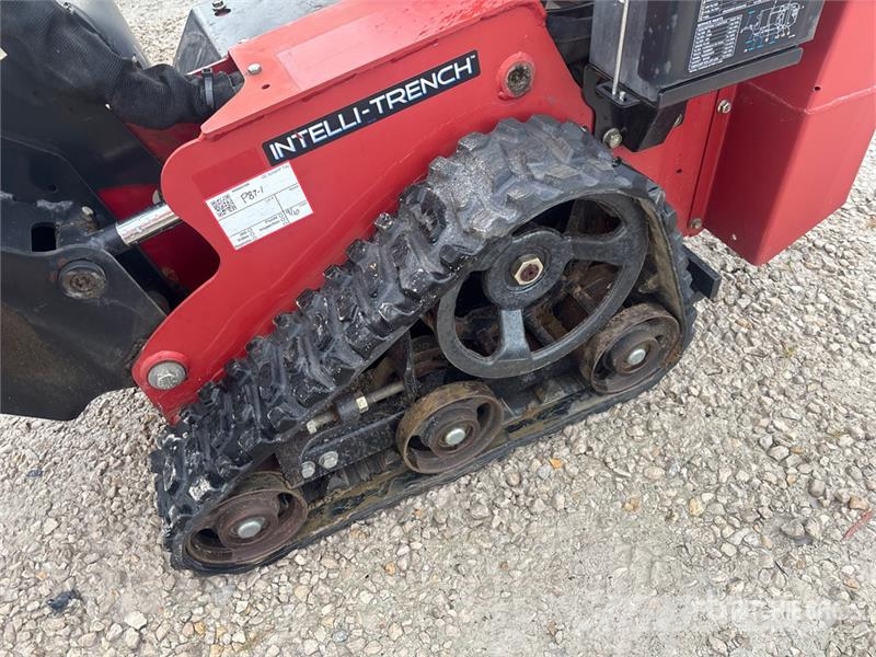 Toro TRX-250 Walk Behind Trencher Sleuvengravers