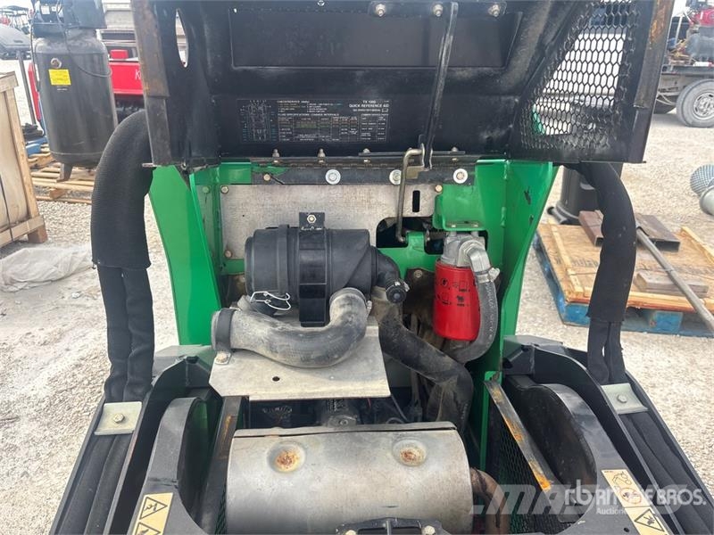 Toro TX-1000 Mini Compact Track Loader Skid steer loaders