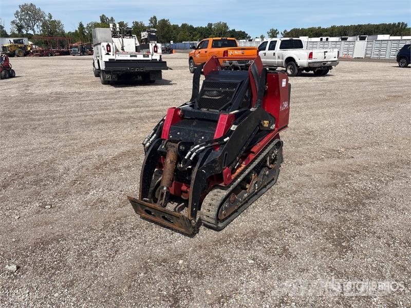 Toro TX1000 Compact Track Loader Lietoti riteņu kompaktiekrāvēji