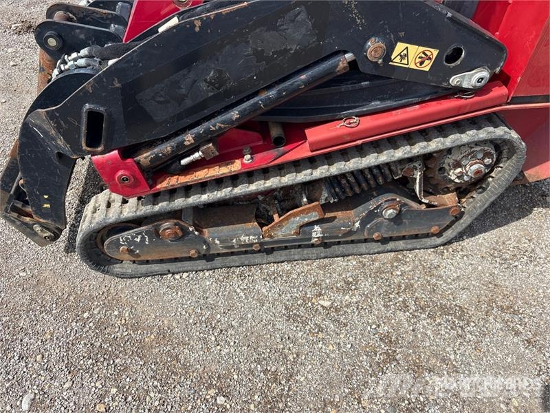 Toro TX1000 Compact Track Loader Lietoti riteņu kompaktiekrāvēji