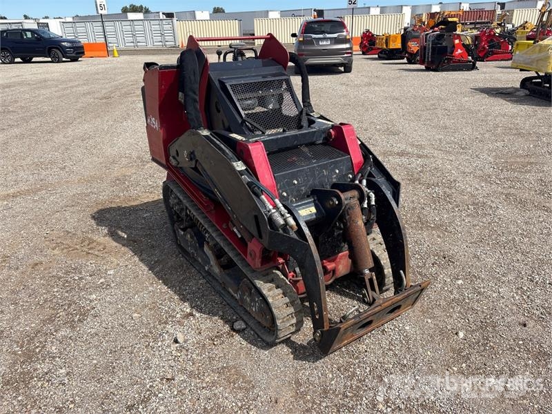 Toro TX1000 Compact Track Loader Lietoti riteņu kompaktiekrāvēji