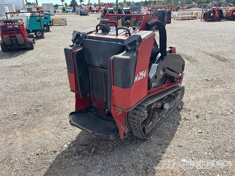 Toro TX1000 Compact Track Loader Lietoti riteņu kompaktiekrāvēji