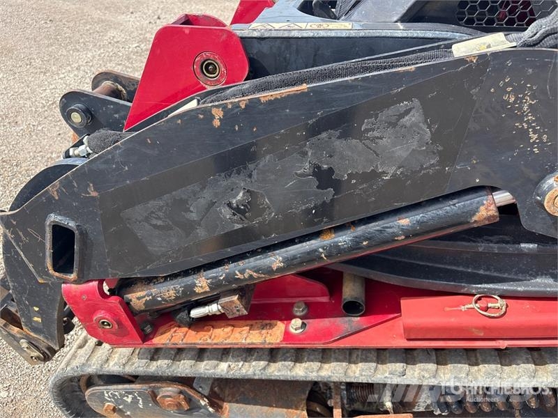 Toro TX1000 Compact Track Loader Lietoti riteņu kompaktiekrāvēji