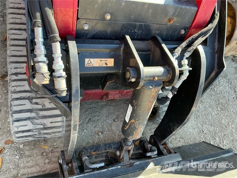 Toro TX1000 Mini Compact Track Loader Carregadoras de direcção deslizante