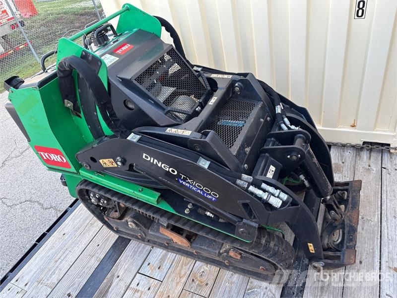 Toro TX1000 Mini Compact Track Loader لوادر انزلاقية التوجيه