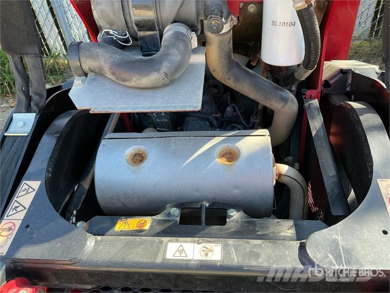 Toro TX1000 Two-Speed Mini Compact Track Loader Skid steer mini utovarivači