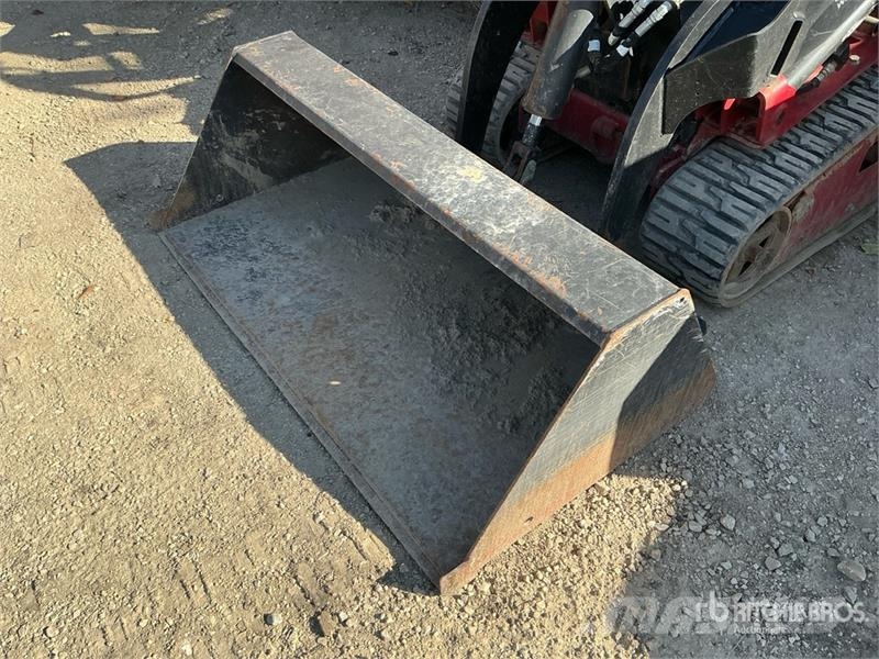 Toro TX1000 Two-Speed Mini Compact Track Loader Skid steer mini utovarivači