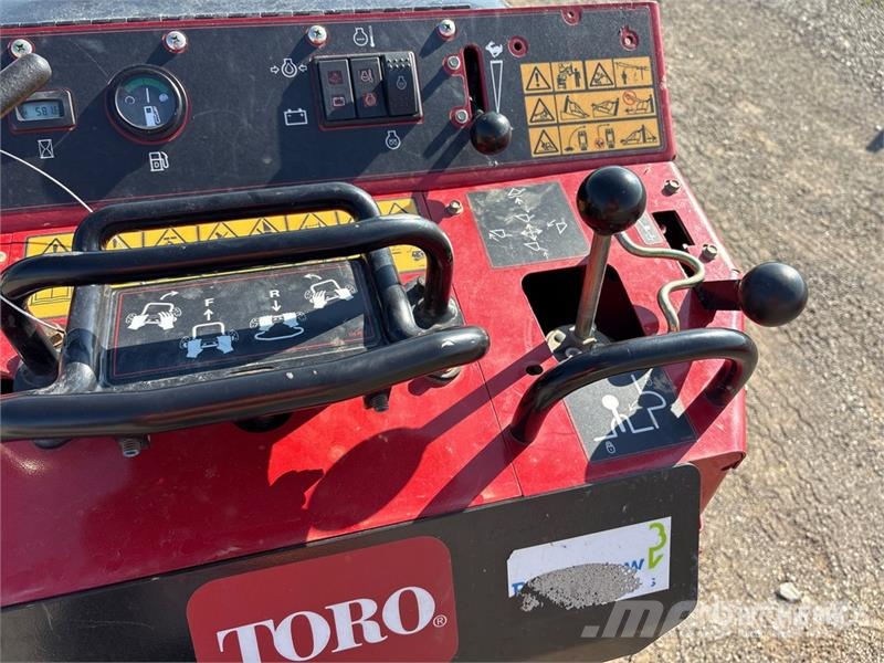 Toro TX525 Mini Compact Track Loader لوادر انزلاقية التوجيه