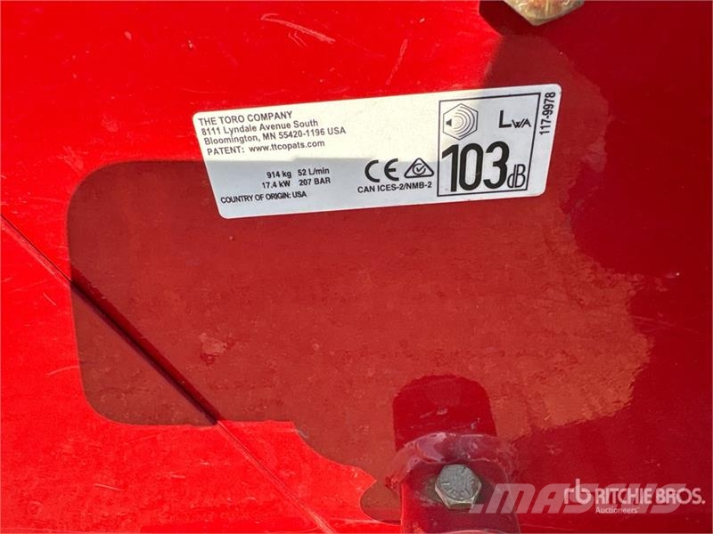Toro TX525 Mini Compact Track Loader لوادر انزلاقية التوجيه