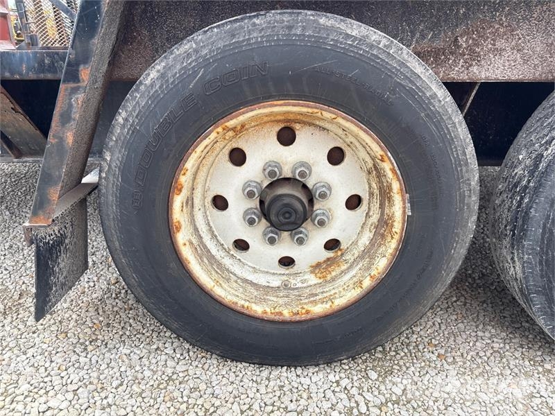 TOWMASTER 18 ft T/A Equipment Trailer Remorque porte engin