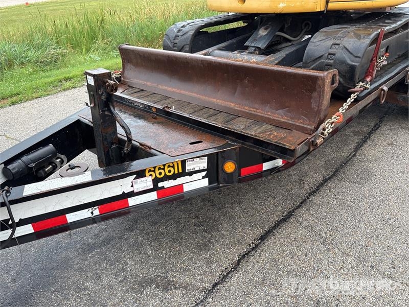 TOWMASTER 18 ft T/A Equipment Trailer Remorque porte engin