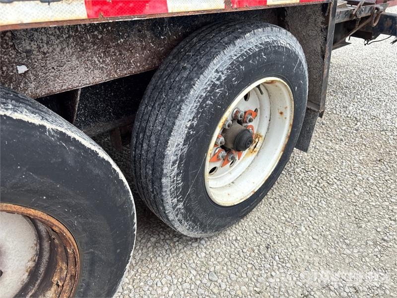 TOWMASTER 18 ft T/A Equipment Trailer Remorque porte engin