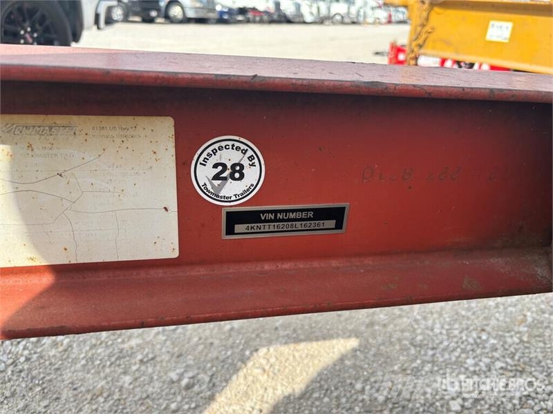 TOWMASTER T-14T 20 ft T/A Tilt Deck Trailer ローローダー
