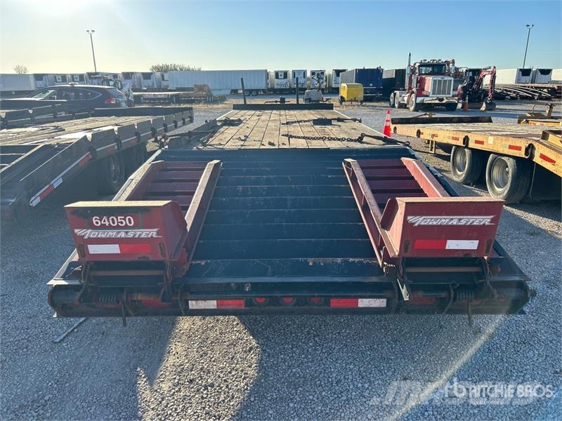 TOWMASTER T-40 31 ft T/A Equipment Trailer Remorque porte engin