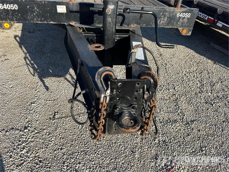 TOWMASTER T-40 31 ft T/A Equipment Trailer Remorque porte engin