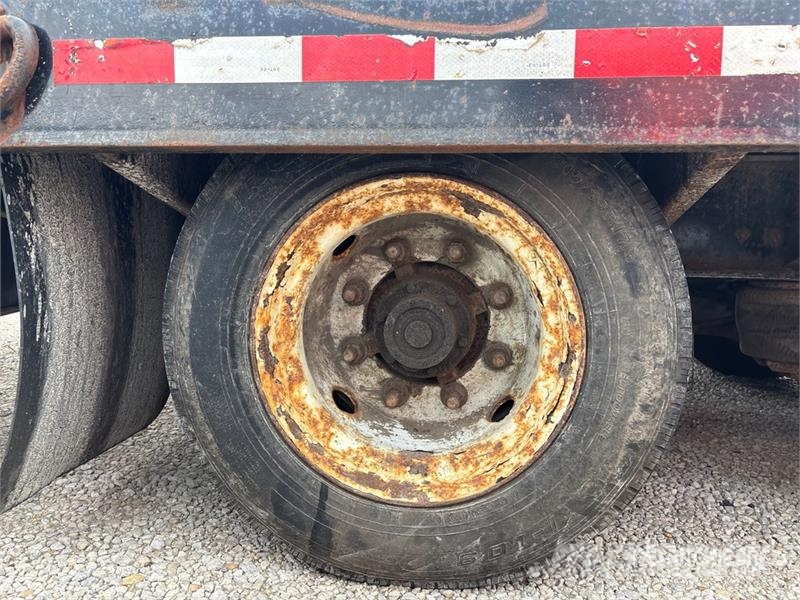 TOWMASTER T-50 Equipment Trailer Remorque porte engin