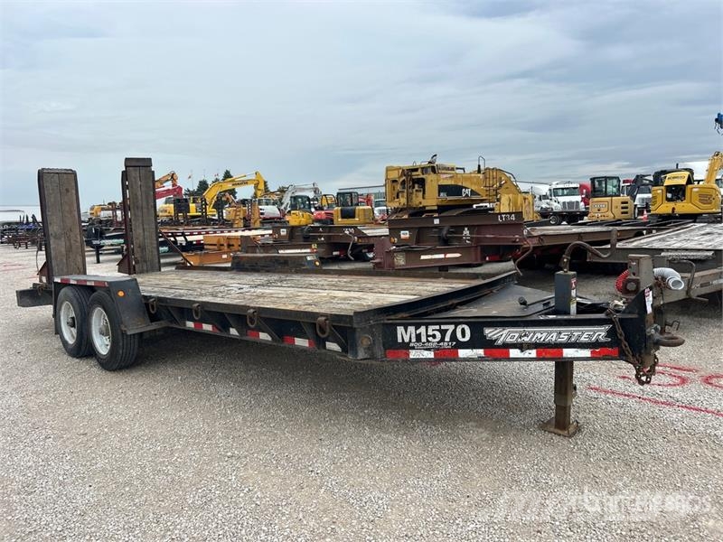 TOWMASTER T18DD 20 ft T/A Equipment Trailer Прицепы-Автовозы