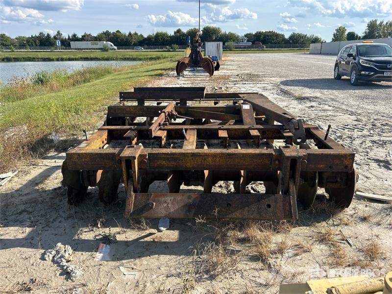 Towner D36-2-F 9 ft Drawbar hitch Offset Vertical 圆盘耙
