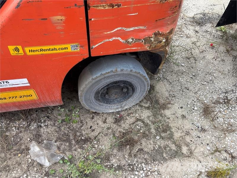 Toyota 50-8FGU25 4800 lb Cushion Tire Forklift (Inoperabl 其他叉车