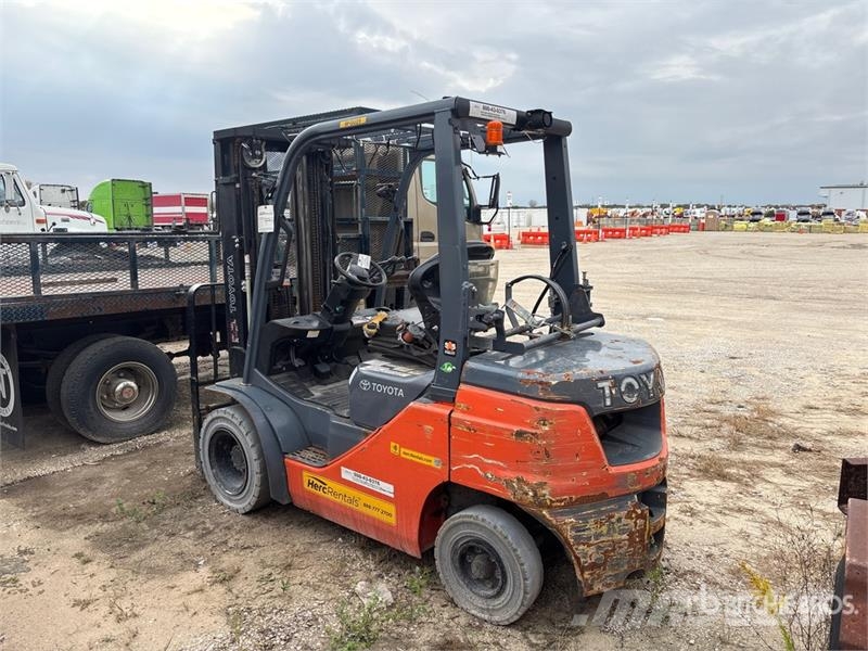 Toyota 50-8FGU25 4800 lb Cushion Tire Forklift (Inoperabl 其他叉车