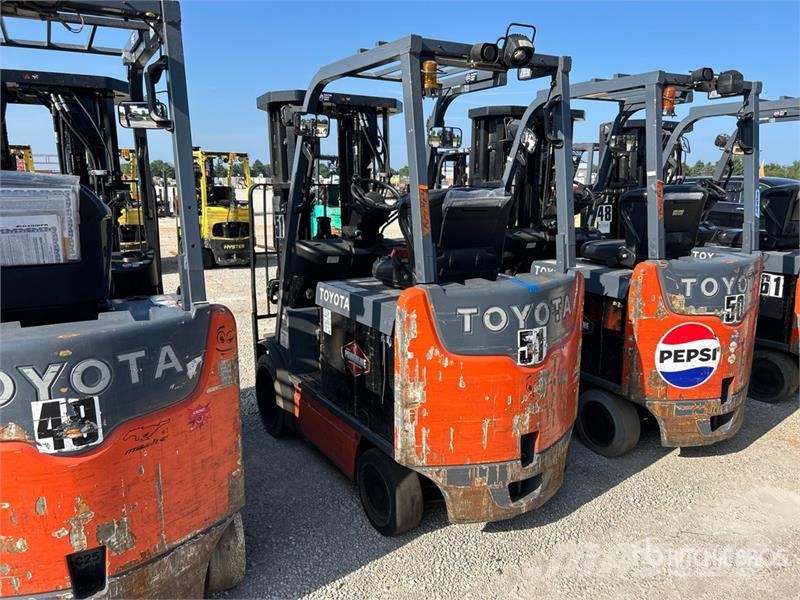 Toyota 8FBCU25 Ηλεκτρικά περονοφόρα ανυψωτικά κλαρκ