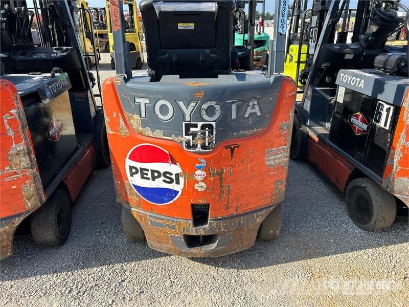 Toyota 8FBCU25 Ηλεκτρικά περονοφόρα ανυψωτικά κλαρκ
