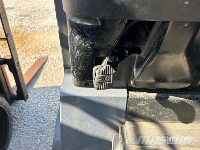 Toyota 8FBCU25 Ηλεκτρικά περονοφόρα ανυψωτικά κλαρκ