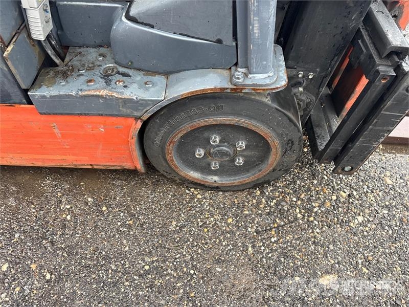 Toyota 8FBE20U Elektrostapler